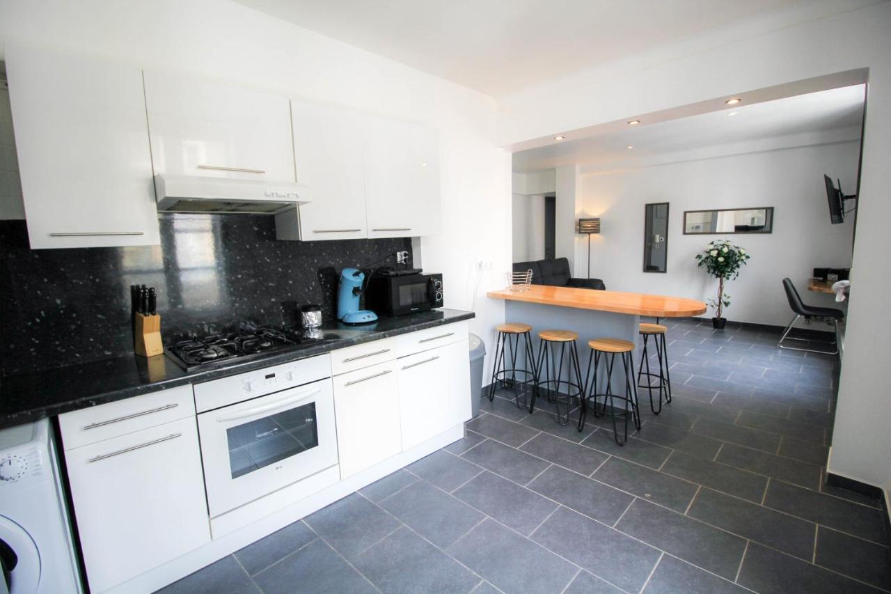 Appartement calme et spacieux, Cité et ville à pied, WIFI, 2 chambres, 3 lits Carcassonne Esterno foto
