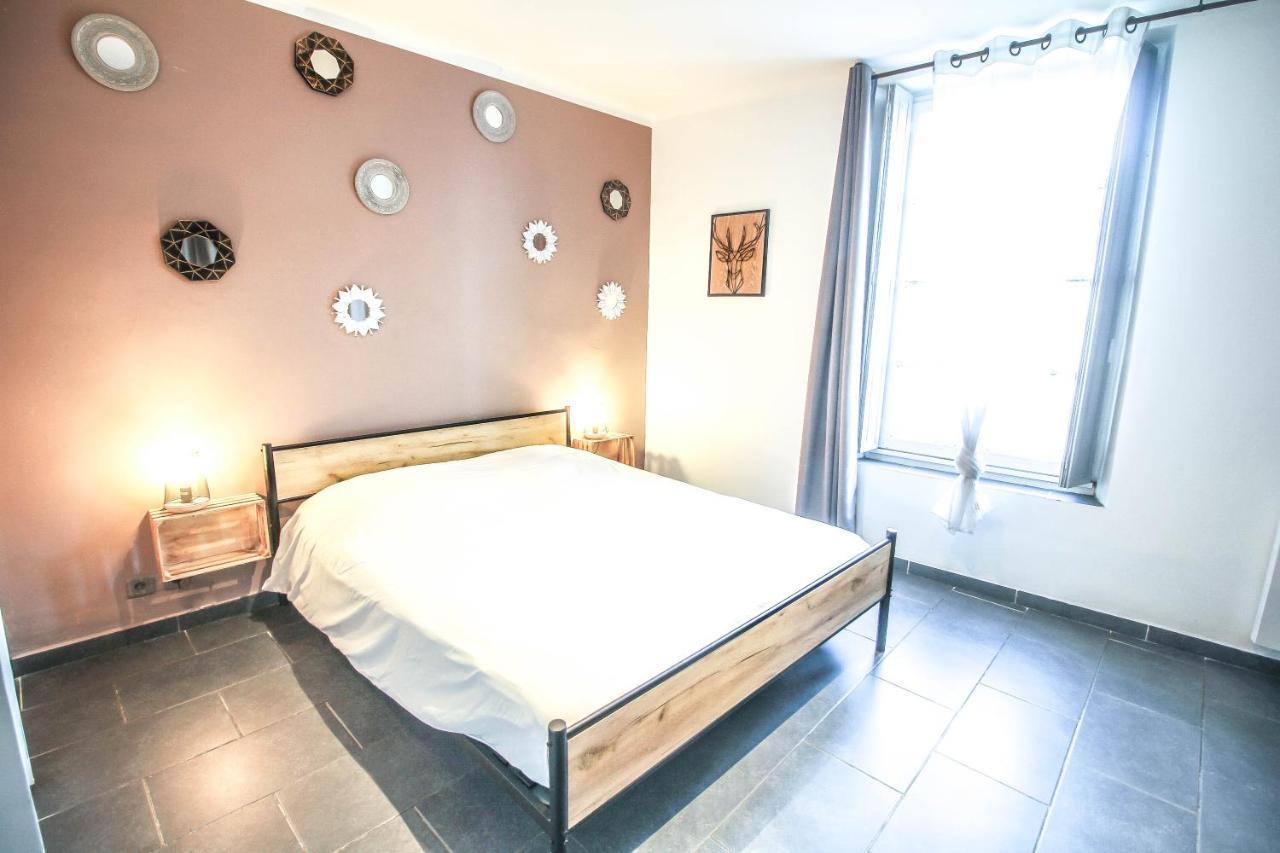 Appartement calme et spacieux, Cité et ville à pied, WIFI, 2 chambres, 3 lits Carcassonne Esterno foto