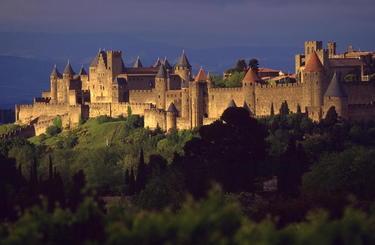 Appartement calme et spacieux, Cité et ville à pied, WIFI, 2 chambres, 3 lits Carcassonne Esterno foto